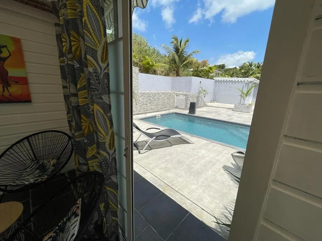 Kaza Mango Villa Sainte-Luce 0*,